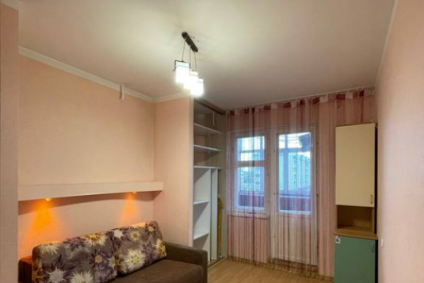 Квартира с хорошим ремонтом на сутки Мостах!